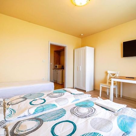Apartmany Karmon Park Veľký Meder Dış mekan fotoğraf