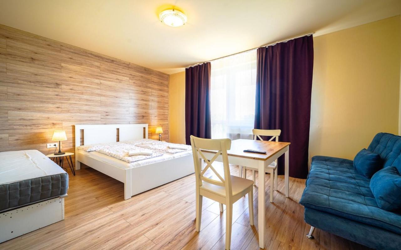Apartmany Karmon Park Veľký Meder Dış mekan fotoğraf